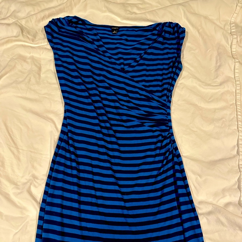 Ann Taylor. Size M.